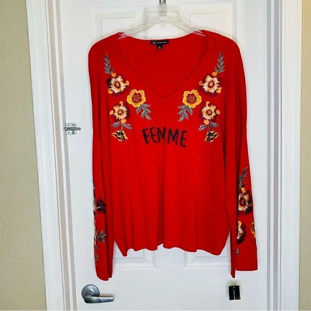 International Concepts Femme Red Floral Knit Top Size 3X